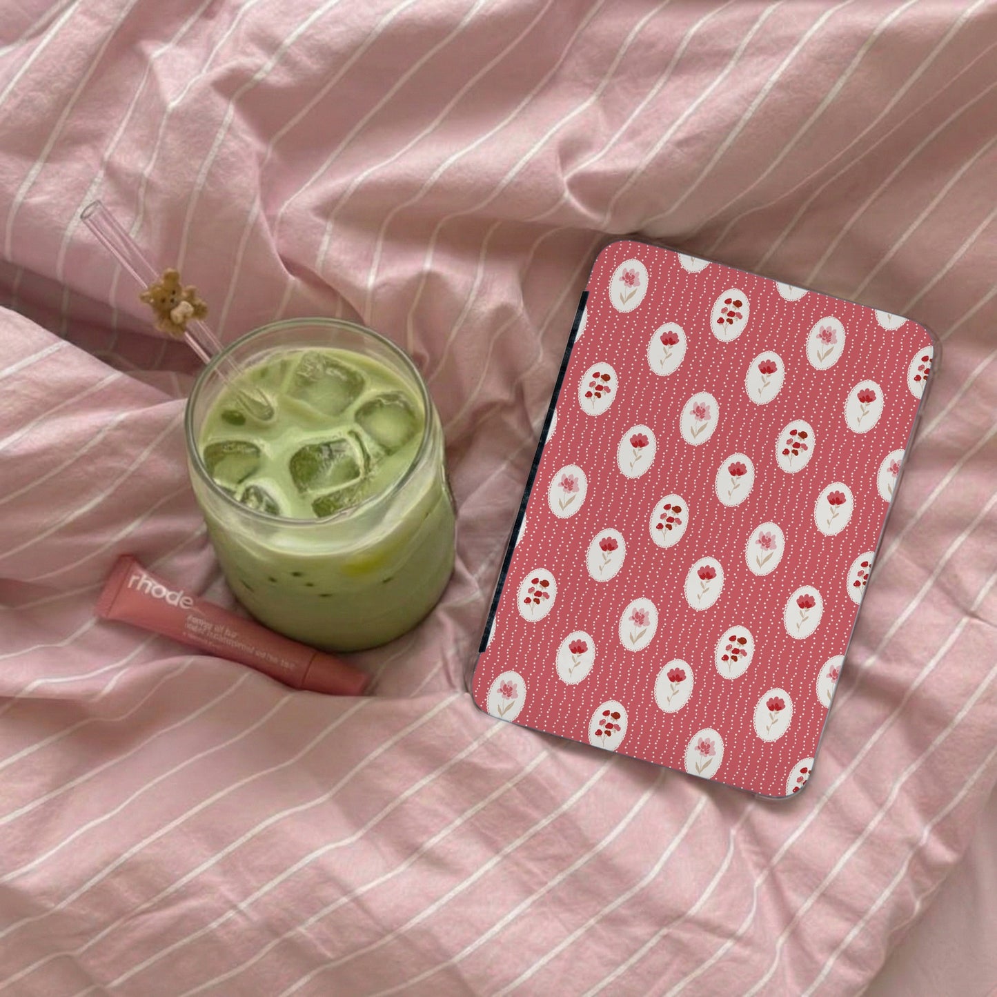 Patterned Pink and White Decorative Tablet Case