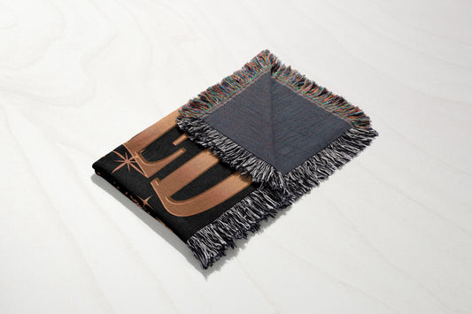 Easily Distracted by Books & Dragons Blanket