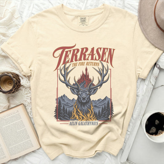 Terrasen The Fire Returns Aelin Galathynius graphic tee with a stag and castle.