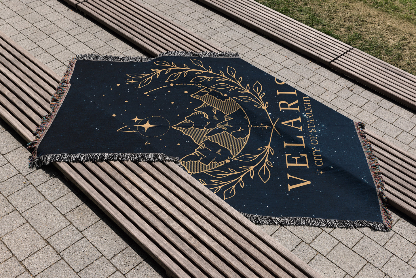 Velaris "Comfort for Dreamers" Woven Throw Blanket