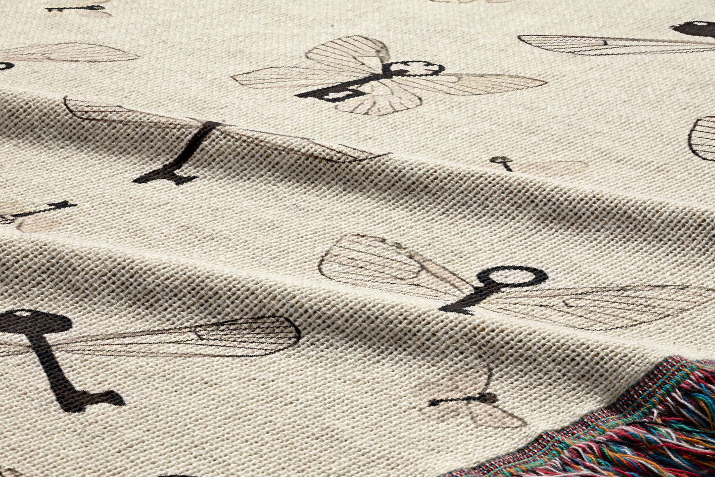 Enchanted Winged Key Woven Throw Blanket - MagicMerchEmporium