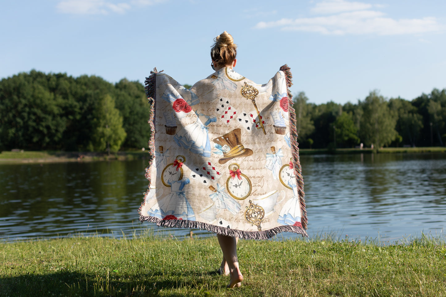Alice in Wonderland Woven Throw Blanket