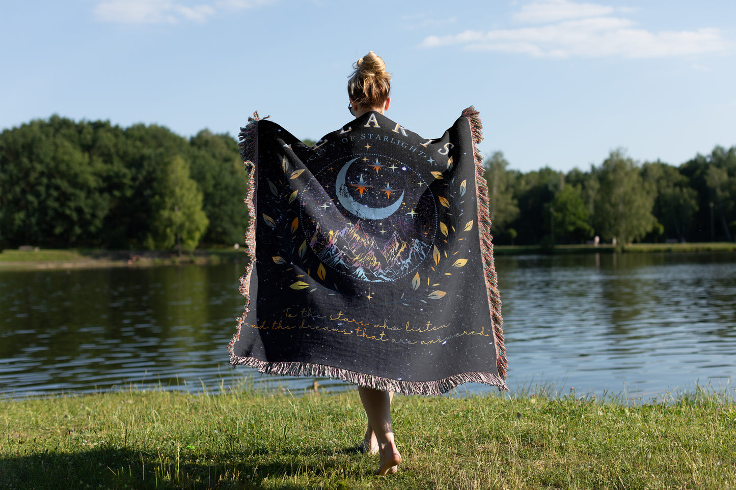 🌙 Velaris - City of Starlight Tapestry Blanket 🌙