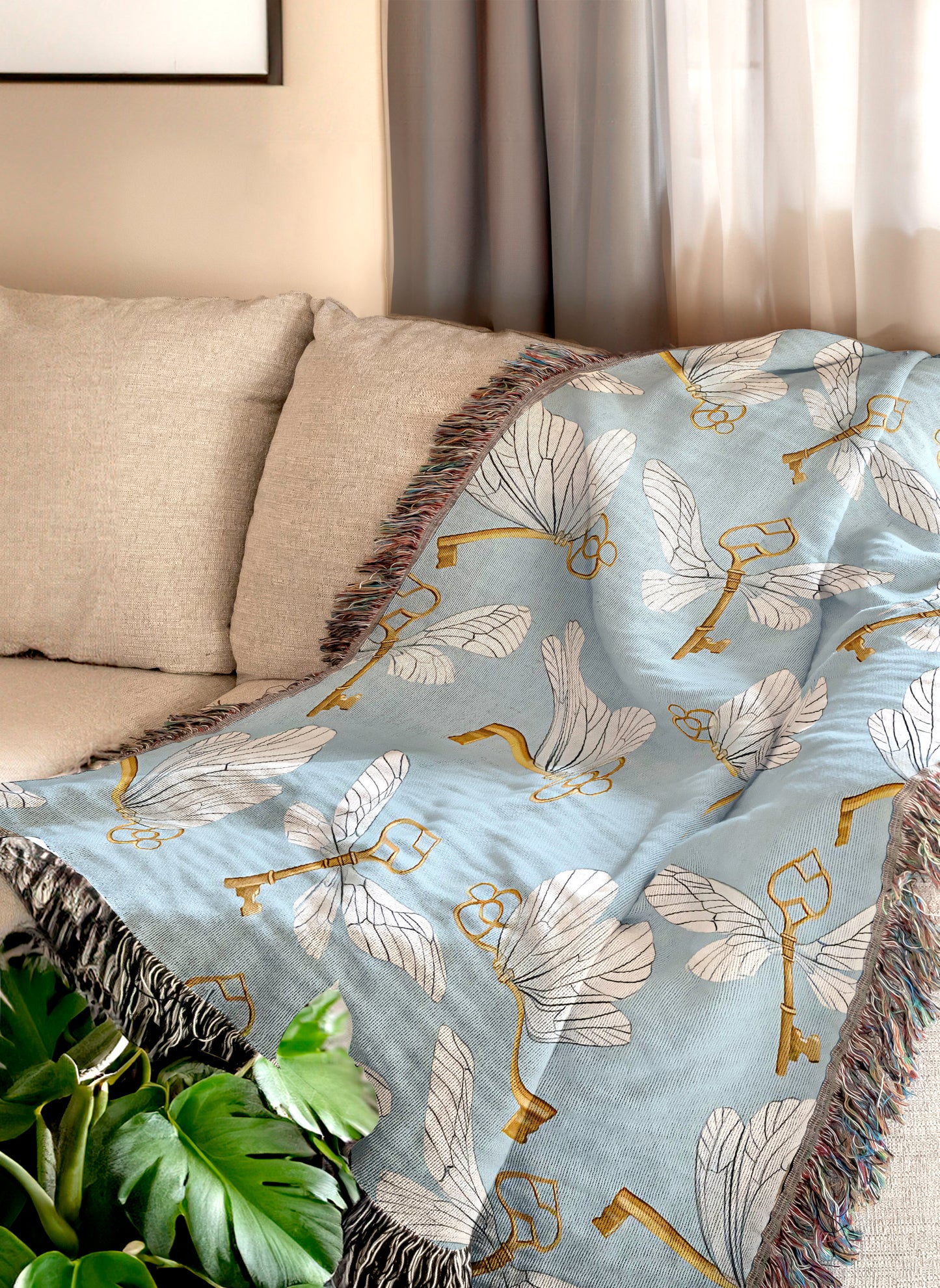 Enchanted Flying Key Woven Throw Blanket - MagicMerchEmporium