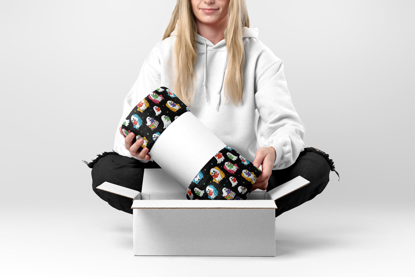 Colorful Cartoon Characters Roll Blanket Product