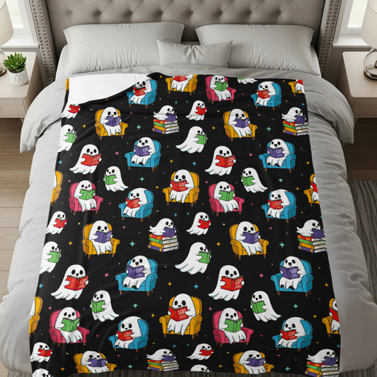 Adorable Ghost Pattern Cozy Blanket for Kids