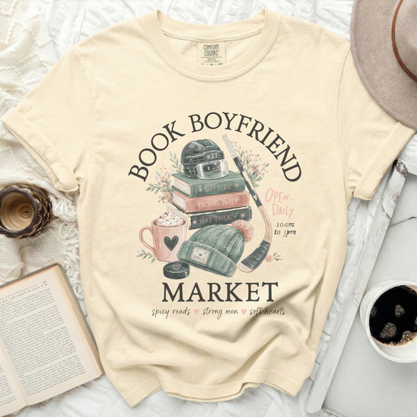 Book Boyfriend Hockey Market Tee in Ivory