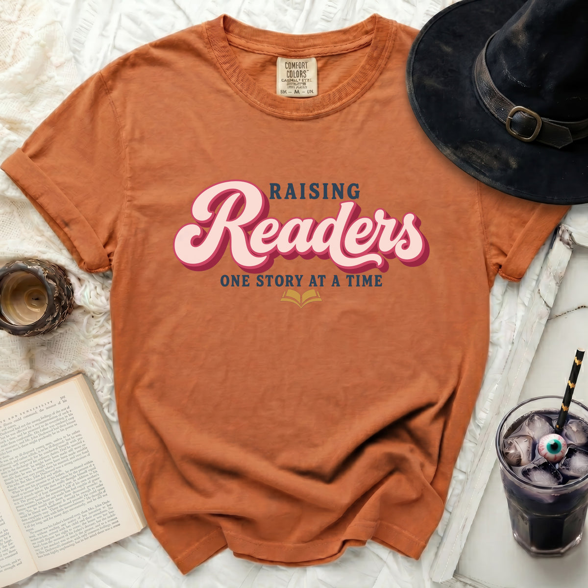 Raising Readers Tee