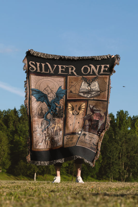 Fourth Wing Silver One Blanket