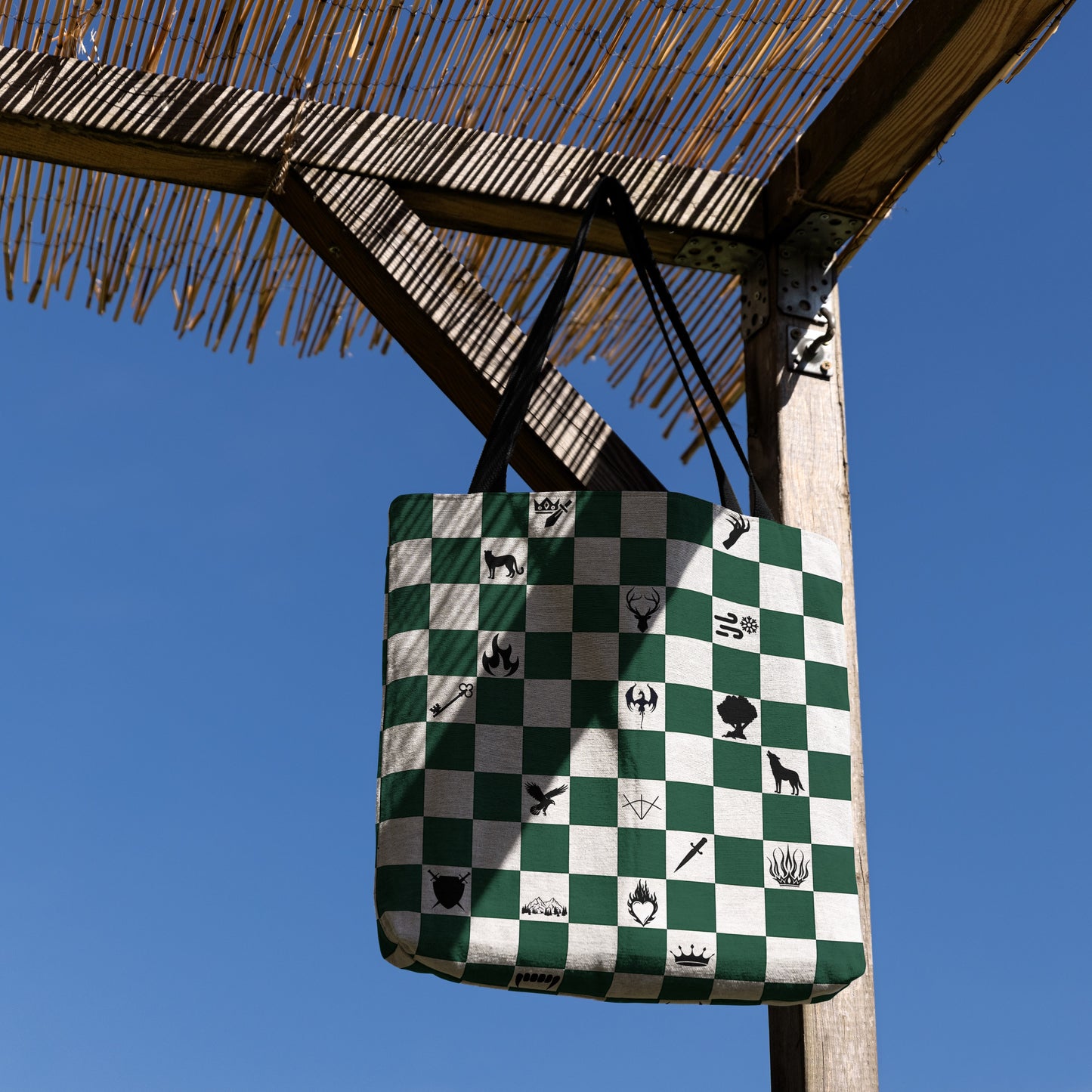 Throne of Glass Inspired Checkerboard Woven Tote Bag 🌟📚