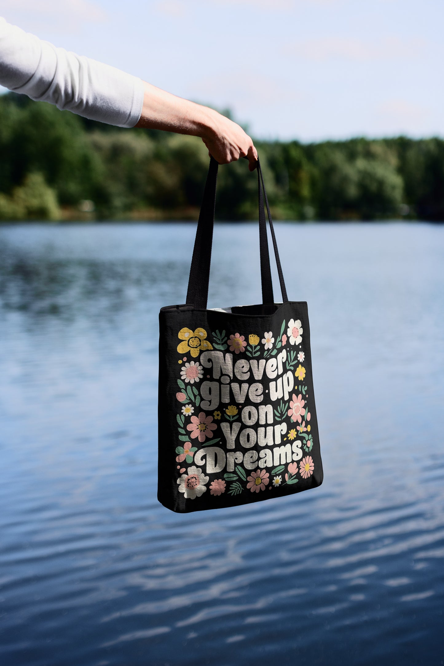 Never Give Up on Your Dreams Tote Bag 🌼✨