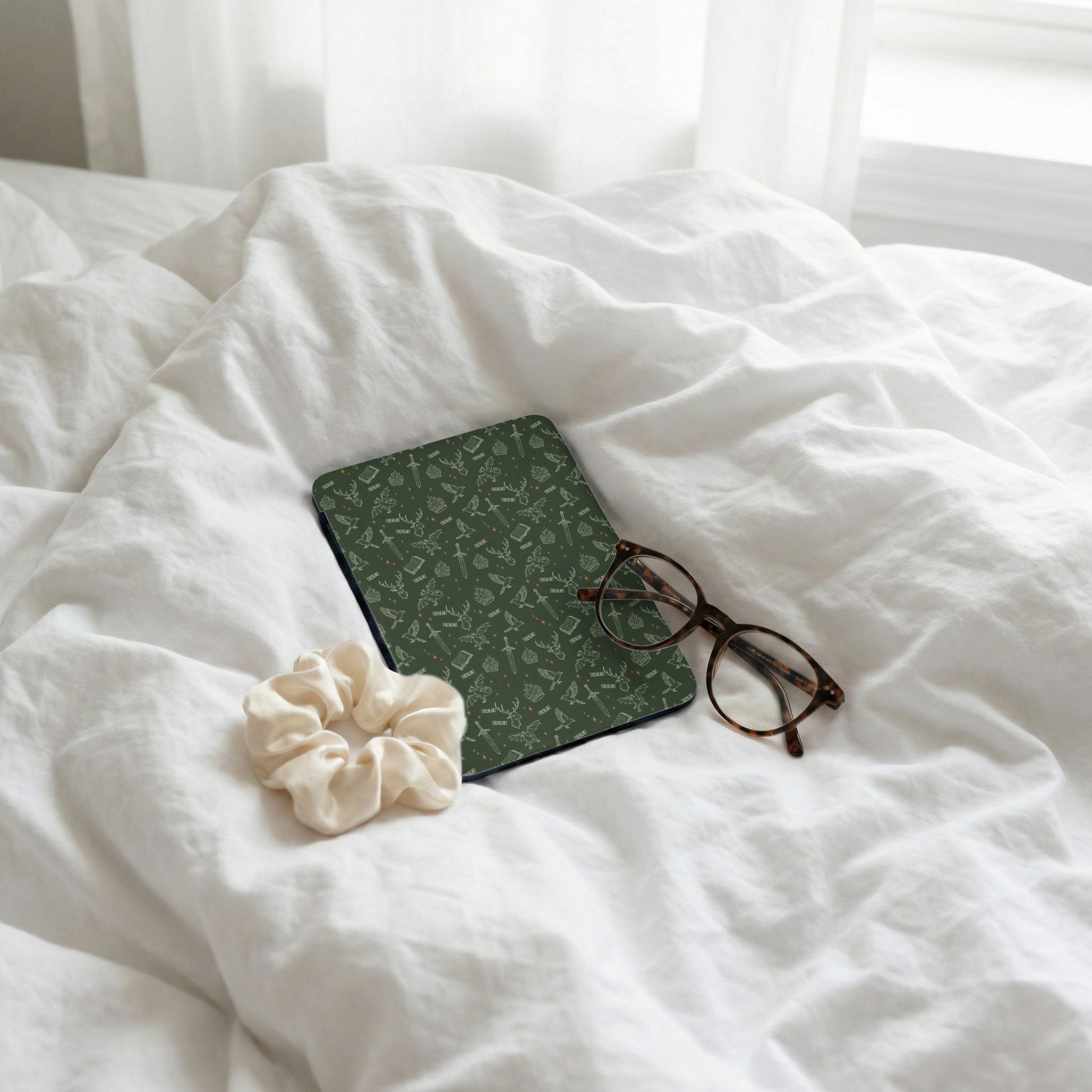 Olive Green Fantasy E-Reader Cover Fireheart product type