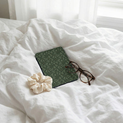 Olive Green Fantasy E-Reader Cover Fireheart product type
