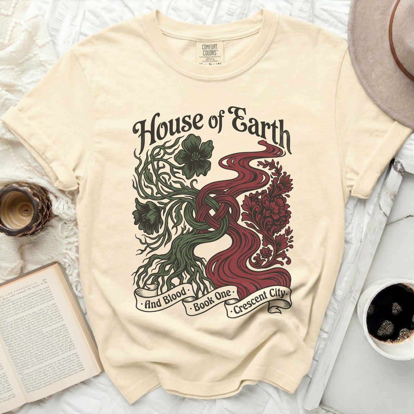 House of Earth and Blood Book One Crescent City graphic t-shirt.
