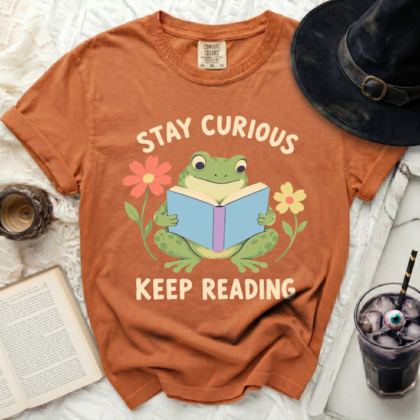 Stay Curious Frog Tee in Yam