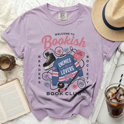 Bookish, enemies to lovers, and spicy chapters graphic tee.