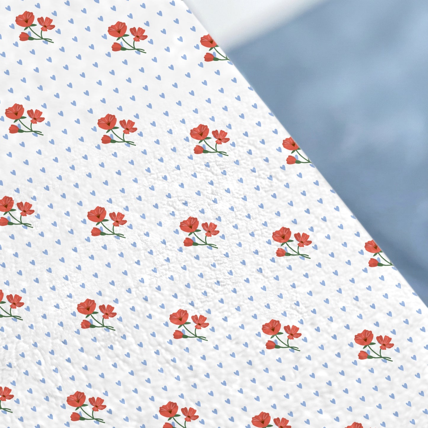 Red Roses and Blue Hearts Pattern Bedding Set