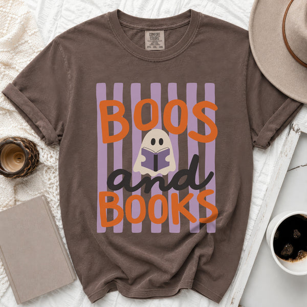 Boos and Books Reading Ghost Tee in Espresso