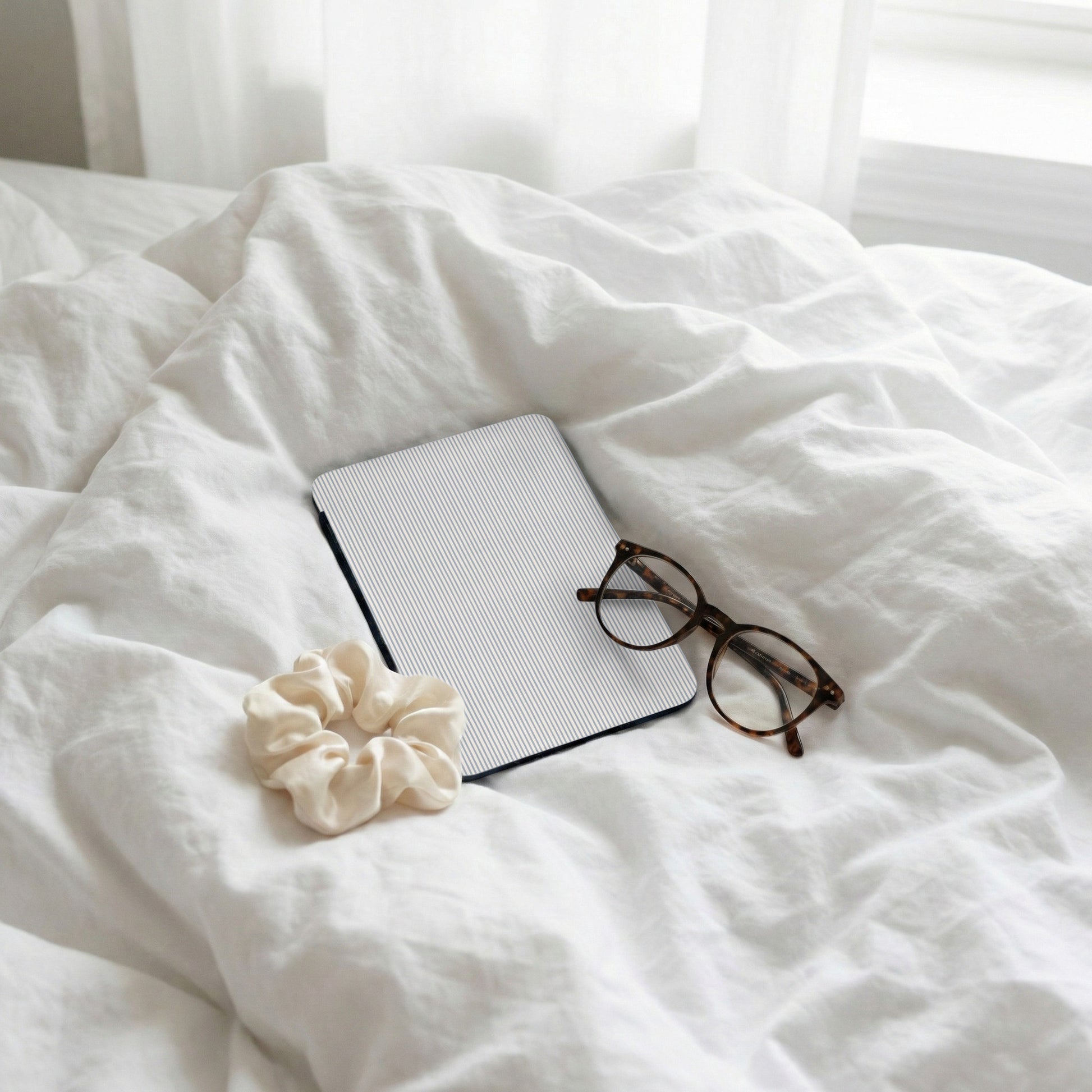 Modern Stylish E-Reader Cover with Glasses and Scrunchie
