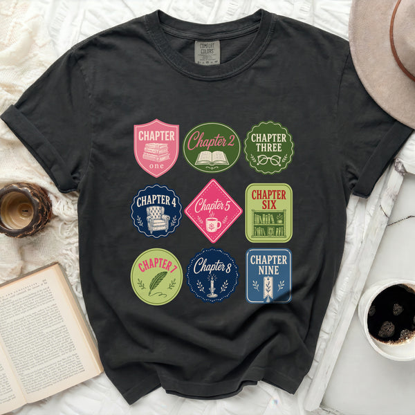 A Reader's Chapters Tee in Black