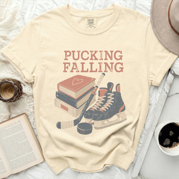Pucking Falling Tee in Ivory