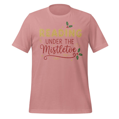 Reading Under The Mistletoe Festive Holiday T-Shirt