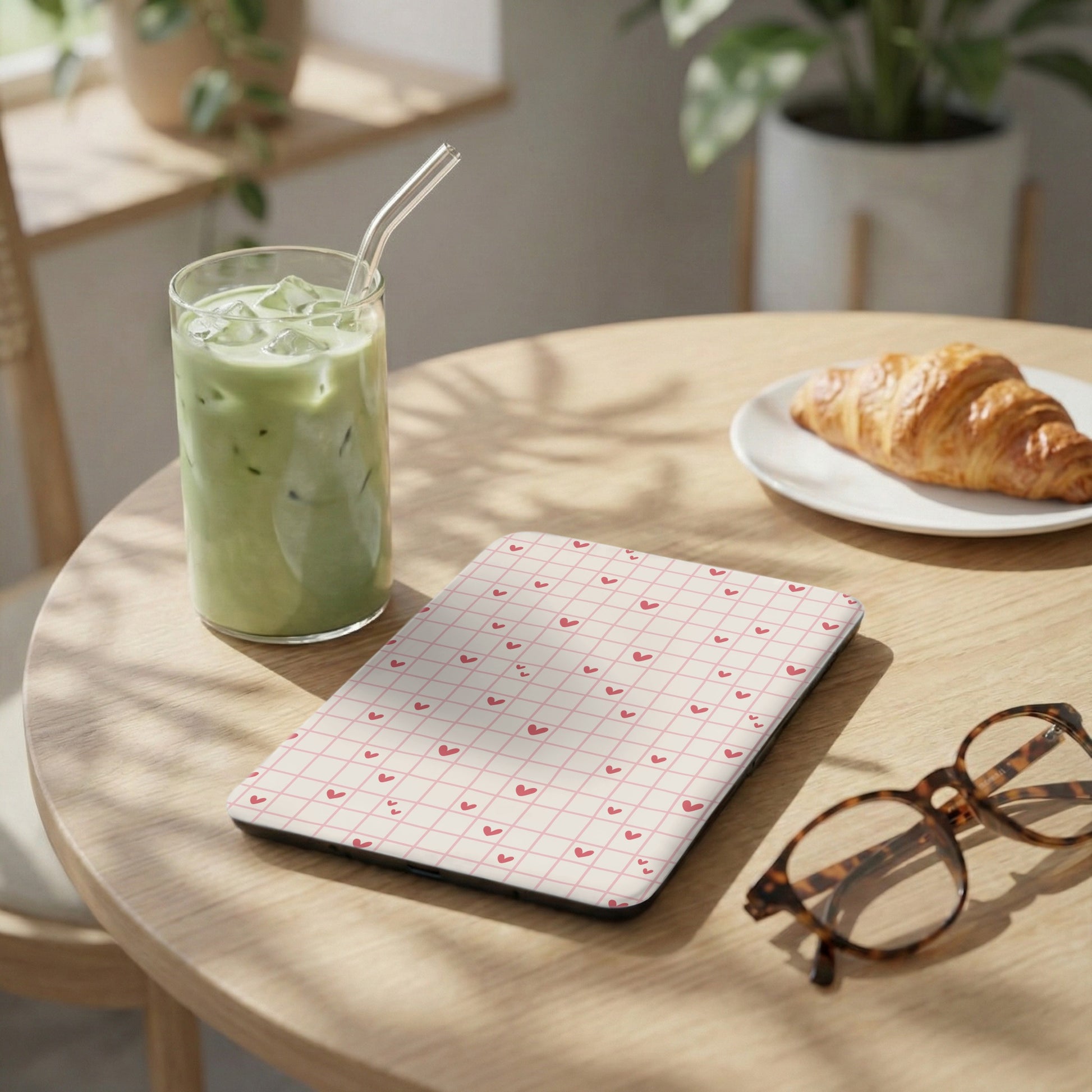 Pink Grid Design iPad Cover with Heart Patterns Accessory