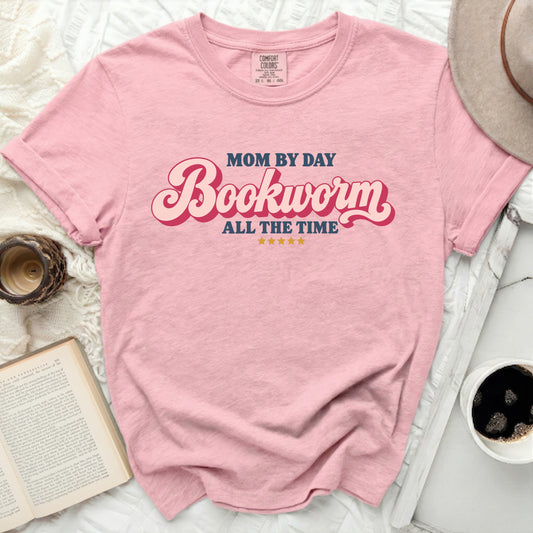 Mom Bookworm Tee
