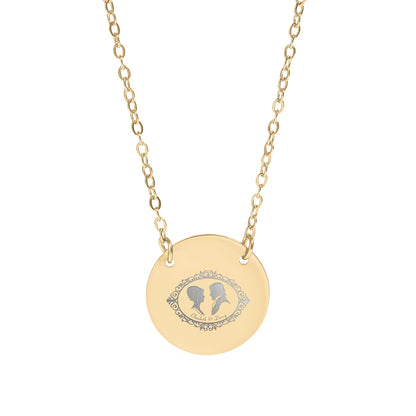 Elegant Gold Pendant Necklace with Silhouette Engraving