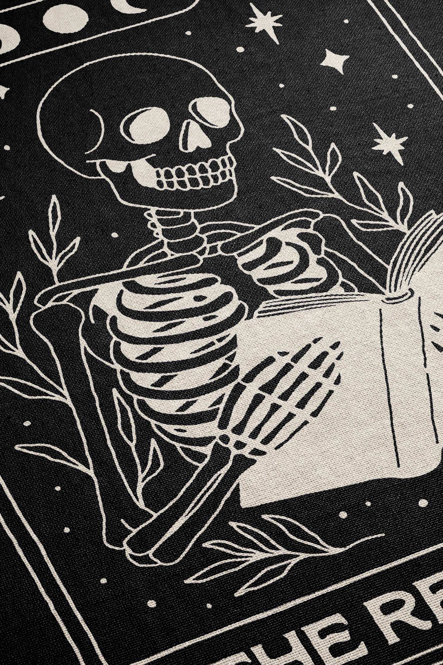 Skeleton Tarot Reading Blanket
