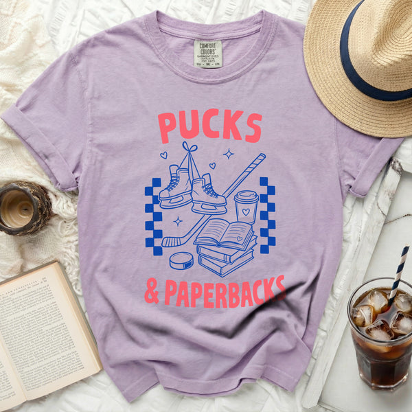 Pucks & Paperbacks Tee in Orchid