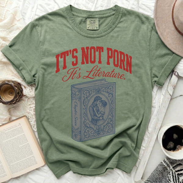 It's Literature Romance Novel Tee in Moss