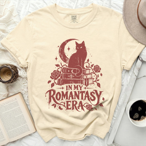 Romantasy Era Tee in Ivory
