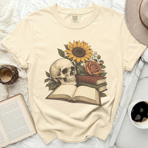 Dark Academia Skull Tee in Ivory