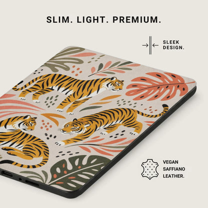 Case with tigers and tropical leaves print, vegan saffiano leather.
