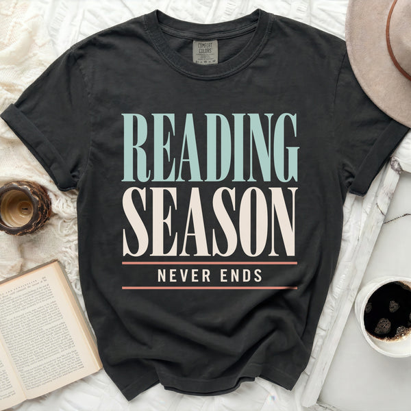 Reading Season Tee in Black