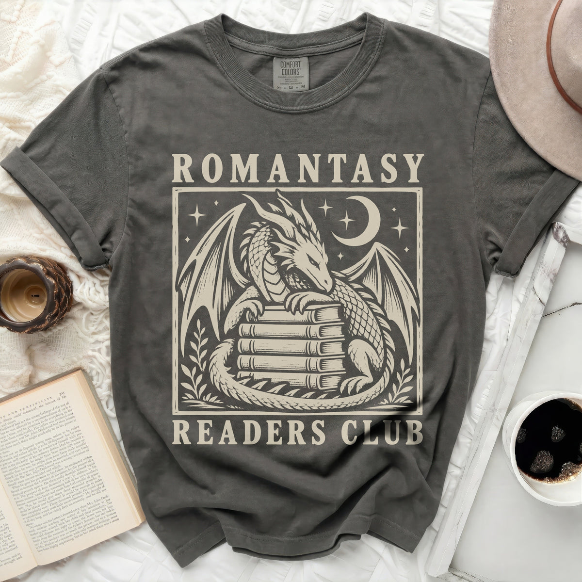 Dark grey t-shirt with "Romantasy Readers Club" and a dragon on books.