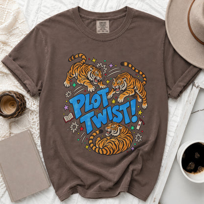 Brown t-shirt with three tigers and "PLOT TWIST!" text.