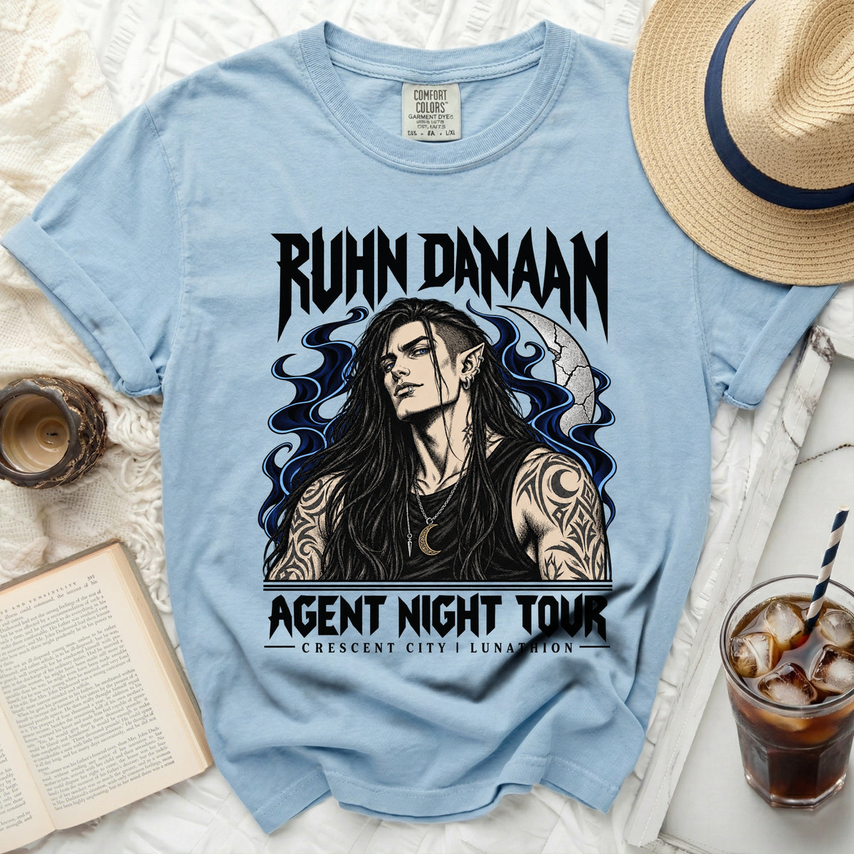 Blue t-shirt with "RUHN DANAAN" and "AGENT NIGHT TOUR" graphic.