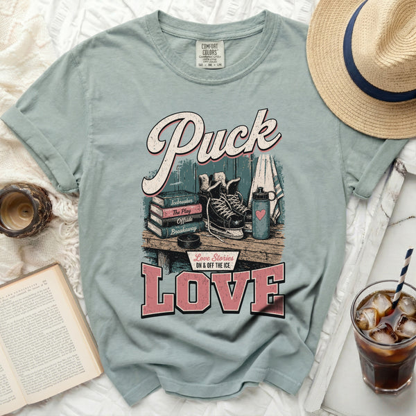 Puck Love Vintage Hockey Story Tee in Bay