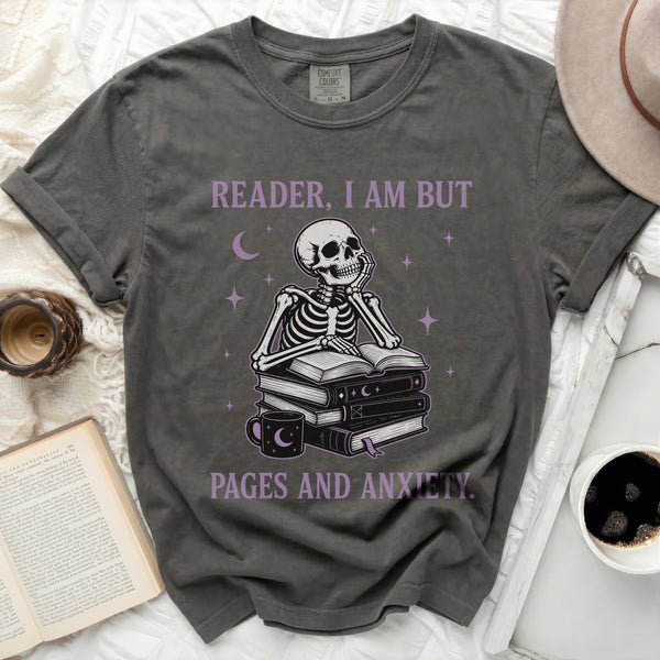 Reader Pages Tee in Pepper