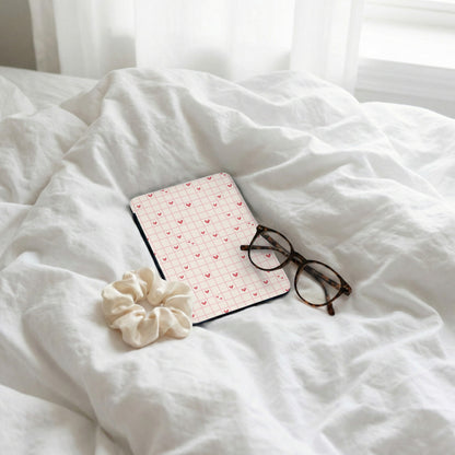 Heart Grid Pattern Tablet Cover Ideal for Everyday Use