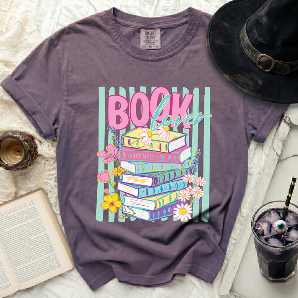 Book Lover Tee in Grape
