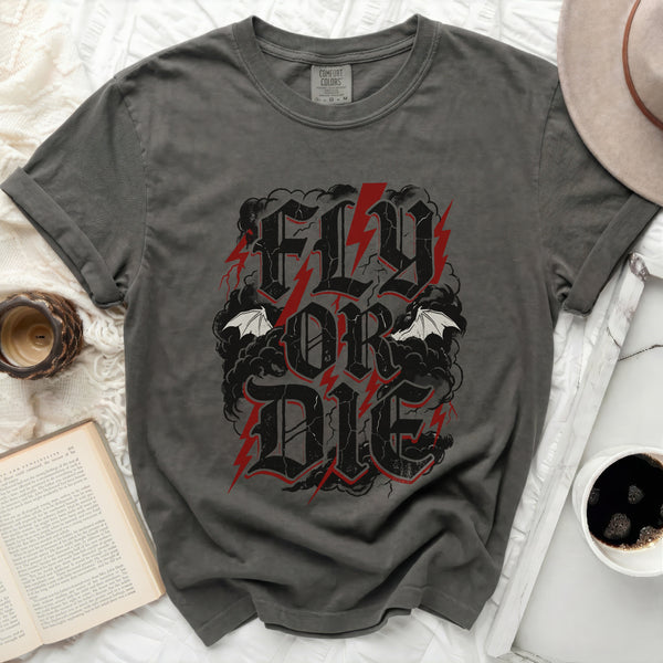 Fourth Wing Fly or Die Tee in Pepper
