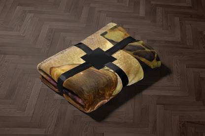 Luxuriously Soft Decorative Seasonal Throw Blanket