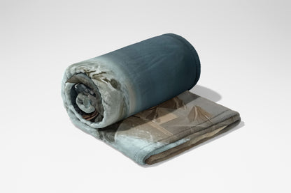 Cozy Rolled Soft Blanket for Ultimate Comfort