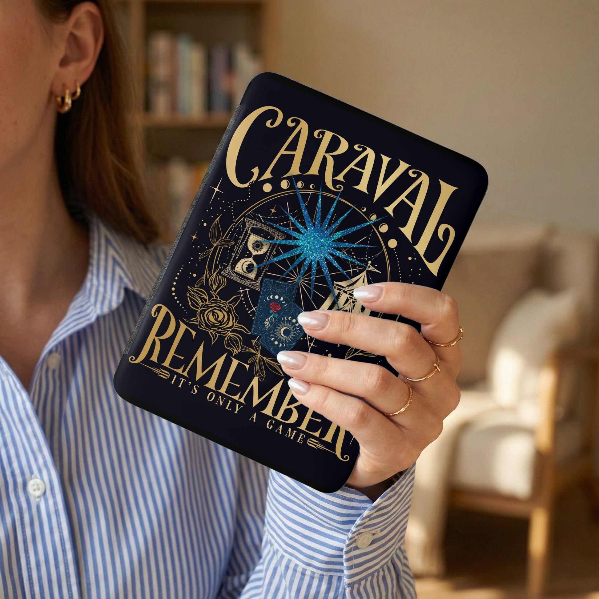 CARAVAL REMEMBER ITS ONLY A GAME blue glitter case product type