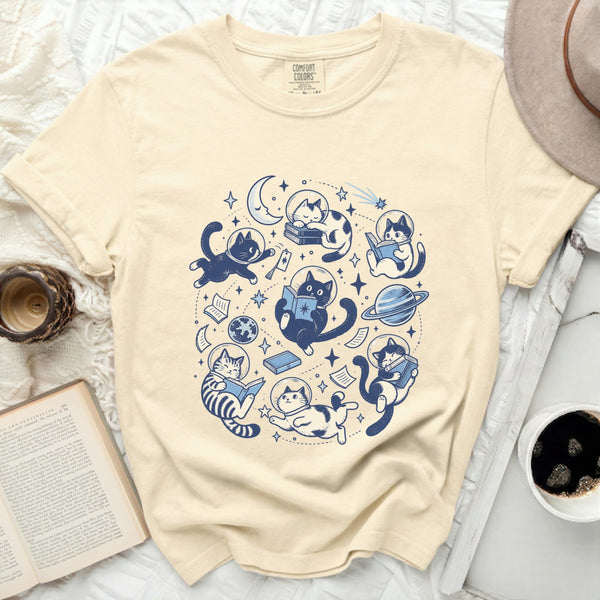 Cosmic Book Cats Tee in Ivory