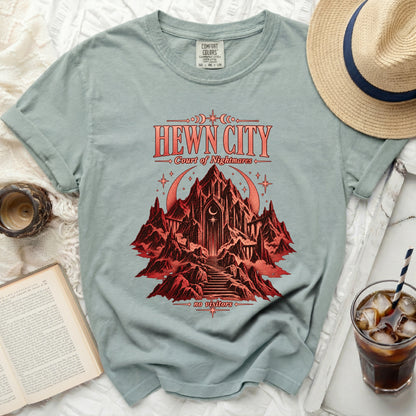Light blue t-shirt with "HEWN CITY Court of Nightmares no visitors" graphic.