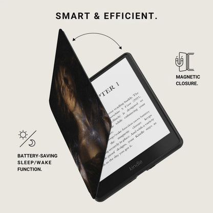 Kindle case with magnetic closure, battery-saving sleep/wake function.